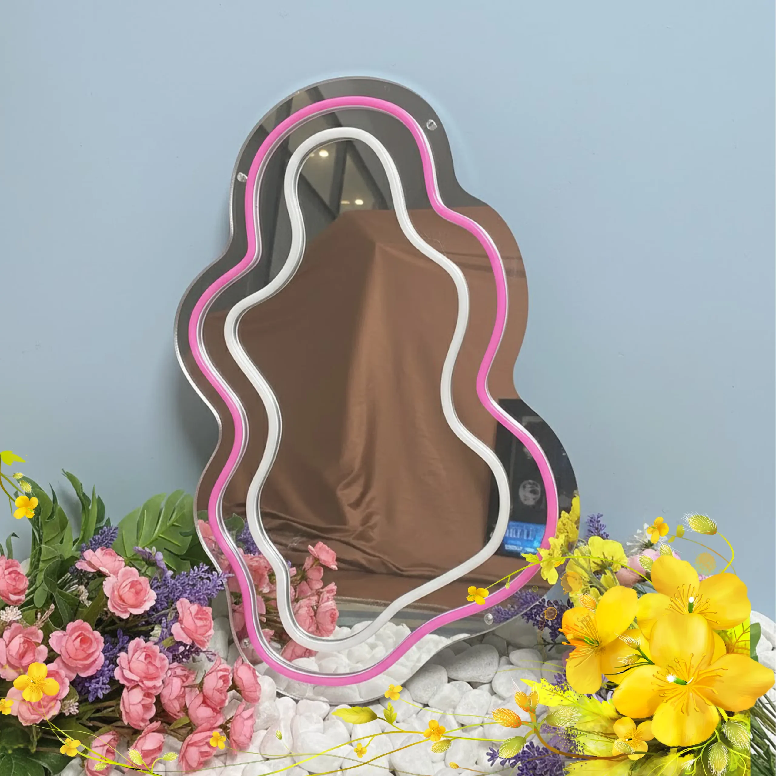 Wavy Neon Led Mirror - Image 1