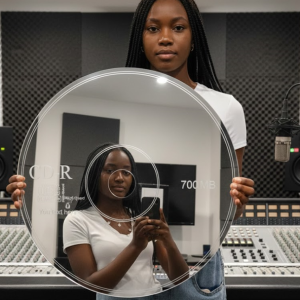 Retro CD Mirror - Image 2